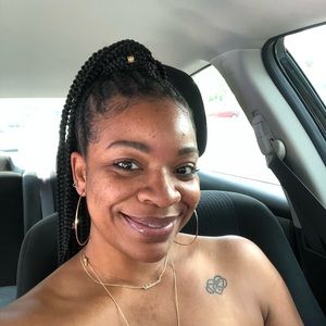 Meet your Posher, Nataussia